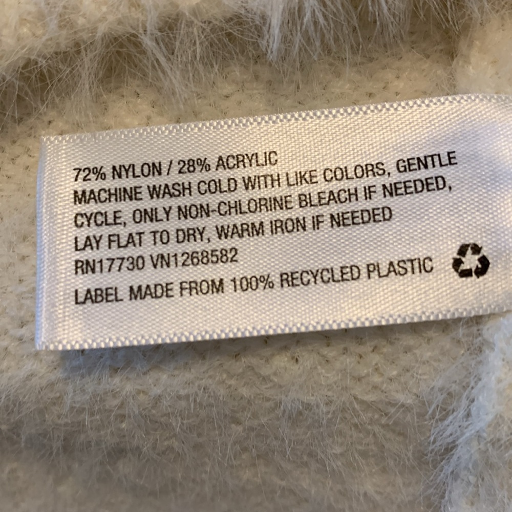 NWOT Wild Fable Cream Button Front Collar Sweater - Picture 8 of 8